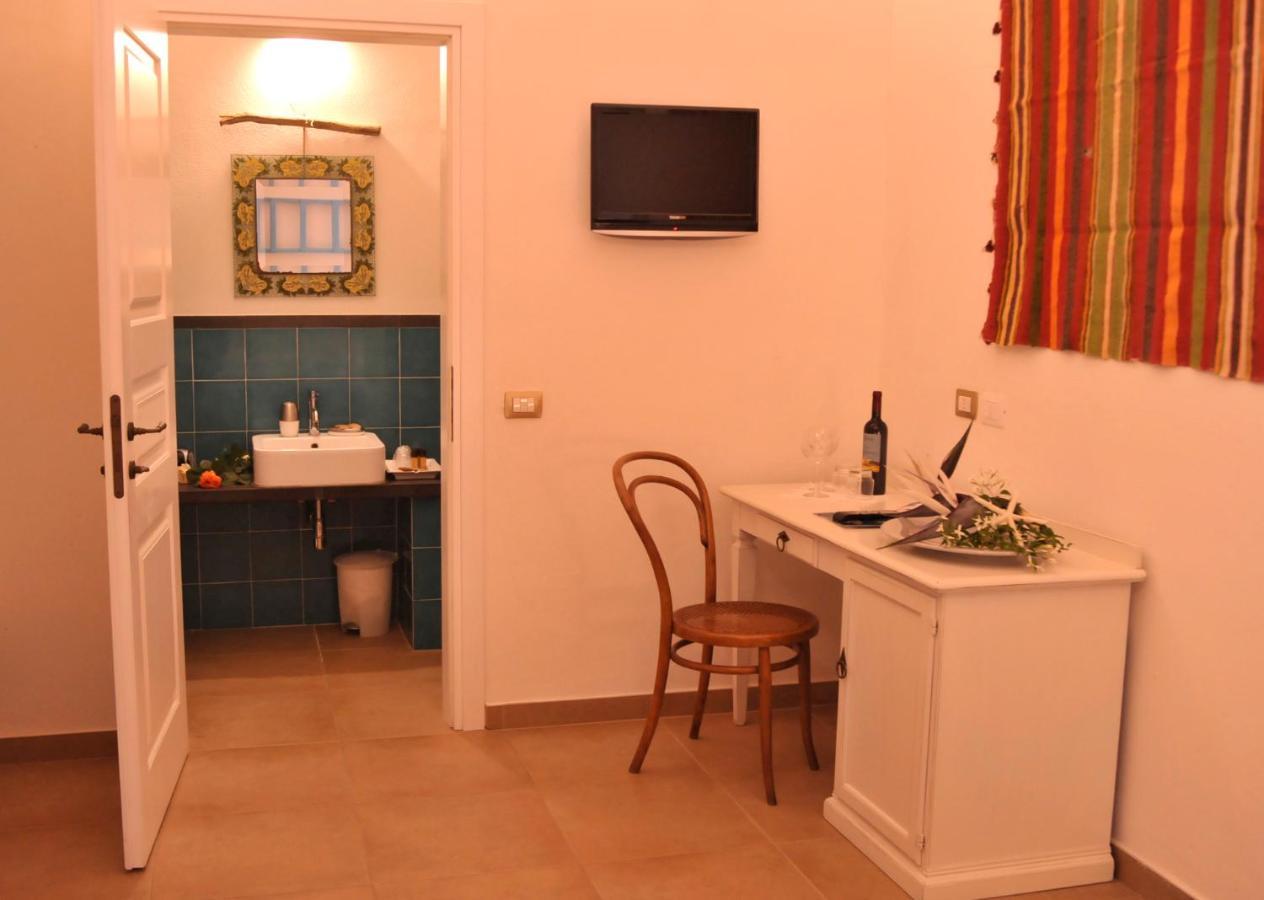Hotel Villa Pimpina Калофорте Экстерьер фото